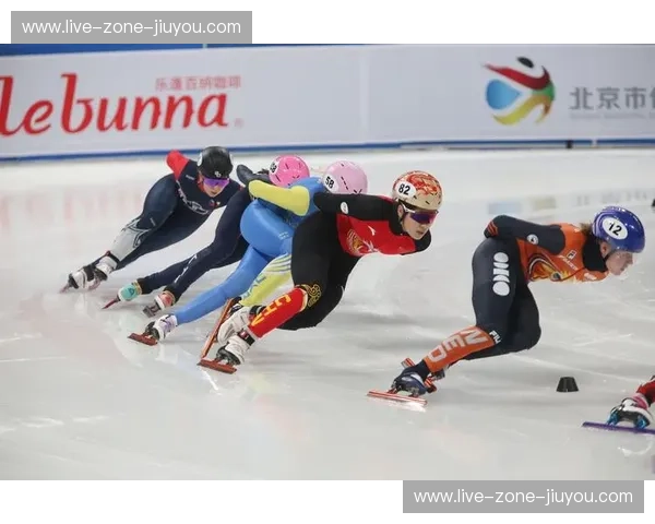 短道速滑赛事赛后：热度未散的冰面传奇